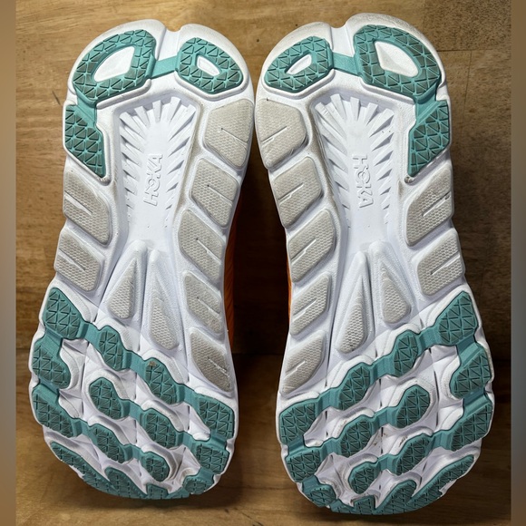 Hoka One One Rincon 3 Womens Sz 8 Running Shoes Sneakers Orange Yellow - Picture 8 of 12